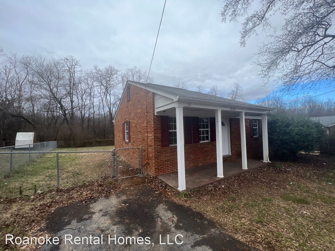 Primary Photo - 3 br, 1 bath House - 1526 Norris Drive