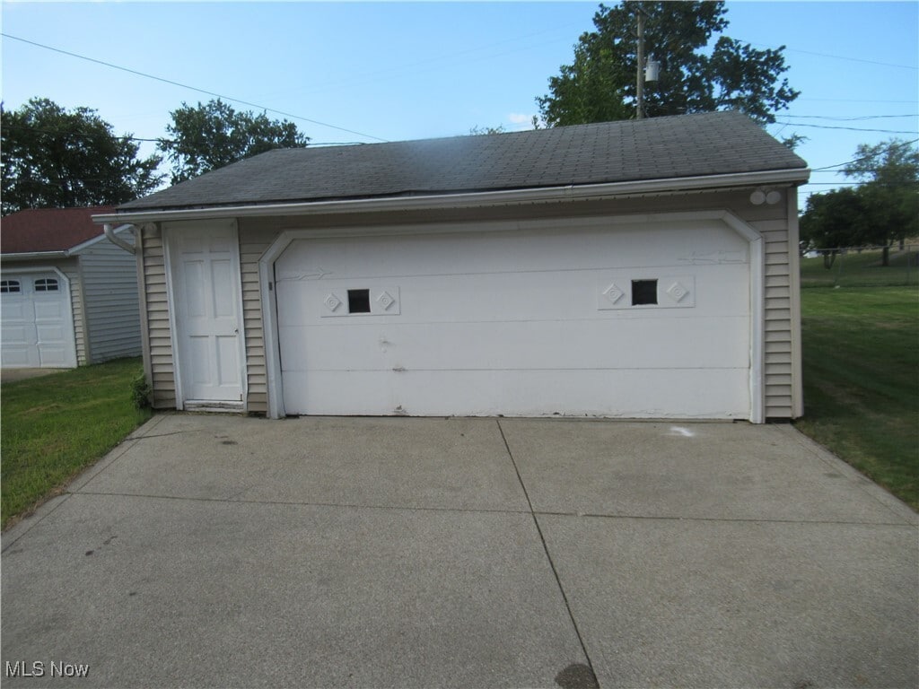 39 Eldred Ave Bedford, OH 44146 – photo 3