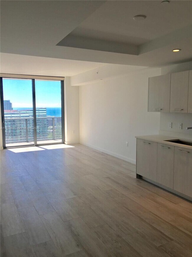 Foto del edificio - 55 SW 9th St