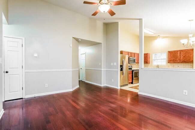 Foto del edificio - 3810 Tyler Bluff Ln