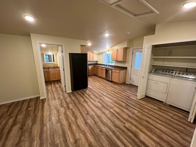 Building Photo - 12109 Woods Lake Rd