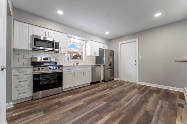 Foto del edificio - 390 Oak Ave