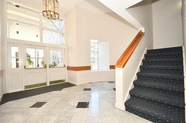 Building Photo - 2333 Bering Dr