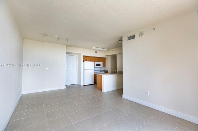 Building Photo - 2350 SW 27th Ave