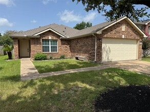 Building Photo - 15807 Kings Cypress Ln