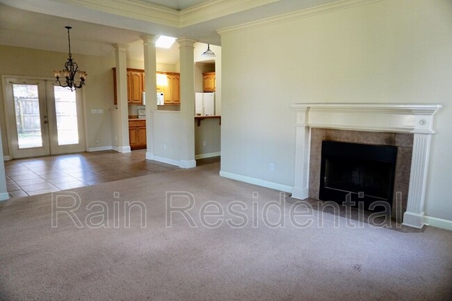 Building Photo - 7707 Falcon Cir W
