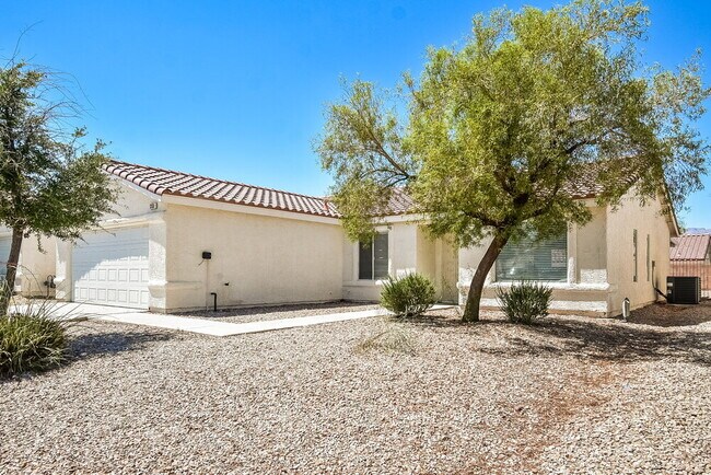 Foto del edificio - 3118 Flower Garden Ct