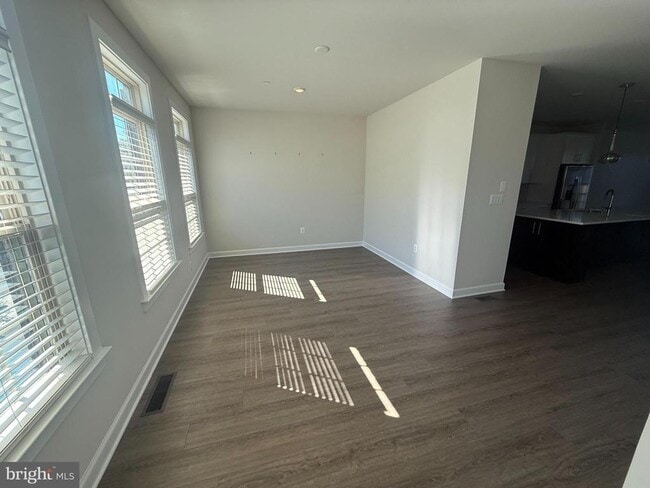 Building Photo - 4093 Dorseys Rdg Sq