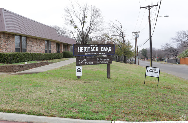 Building Photo - Heritage Oaks Apartments