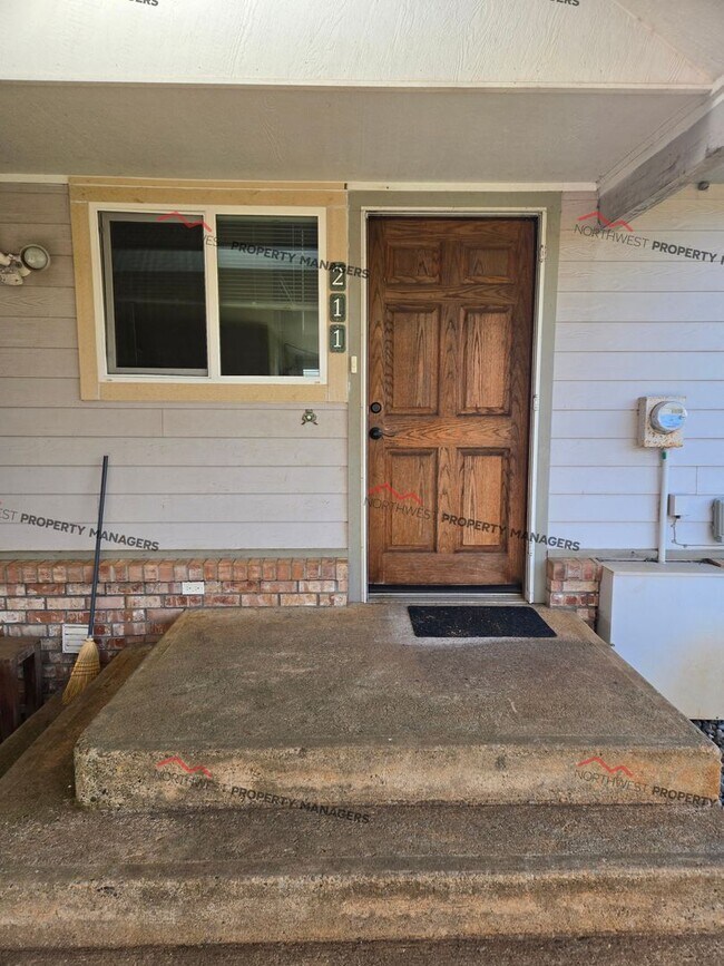 Building Photo - STATUS: AVAILABLE | R285 | $2695 + $100 for well/septic maintenance