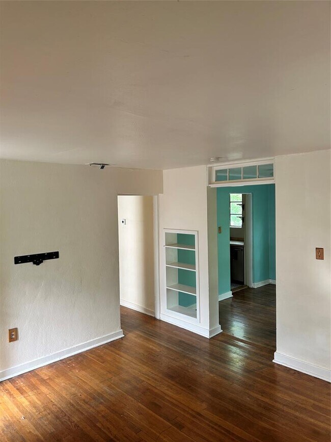 Foto del edificio - 1413 Kirkwood Rd