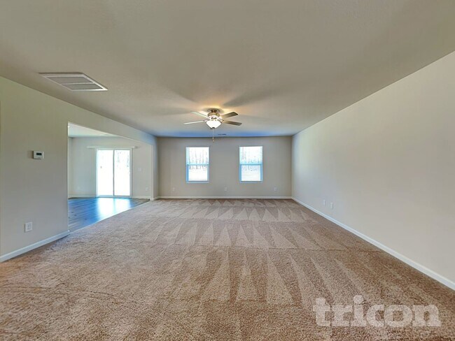 Building Photo - 165 Parkers Gate Dr