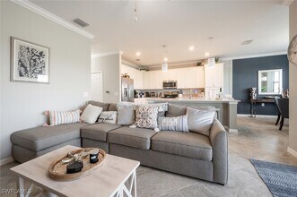 Building Photo - 9572 Trevi Ct