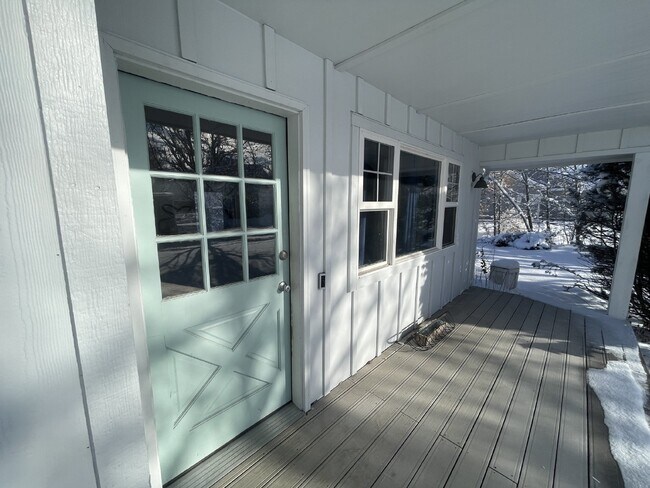 Building Photo - Charming 3 Bedroom, Single Level Home in Central Bozeman