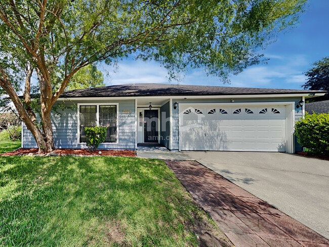 Building Photo - 9081 Prosperity Lake Dr