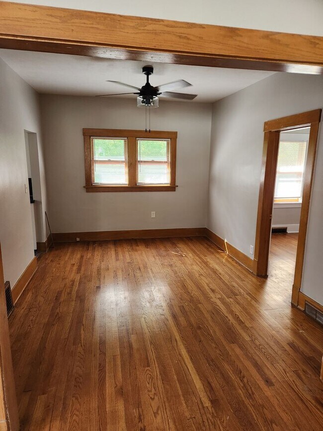 Foto del edificio - 628 N 47th St