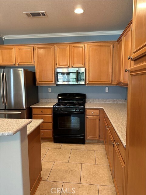 Building Photo - 10870 Sinclare Cir