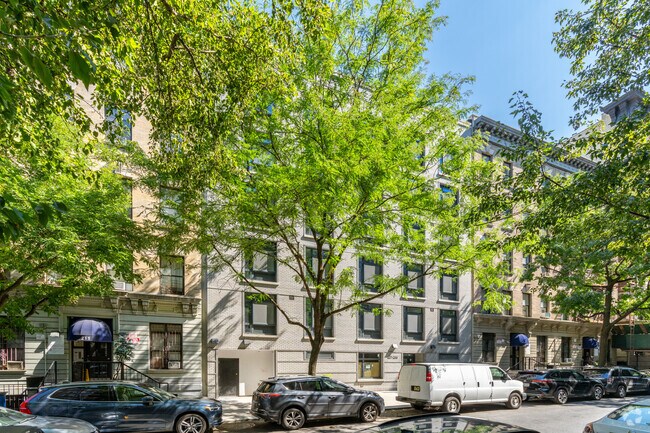Building Photo - 207-209 W 140th St