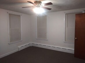 Building Photo - 43 Glenwood Ave