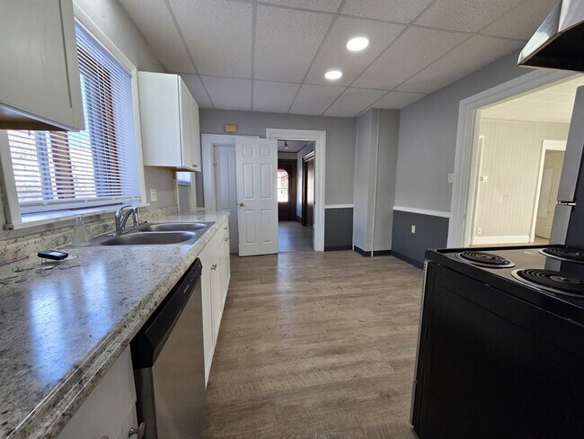 Building Photo - 173 Ripon Rd