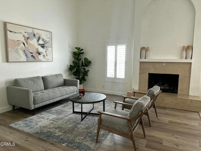 Foto del edificio - 1521 N H St