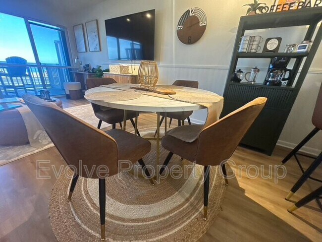 Foto del edificio - 2450 Ocean Shore Blvd