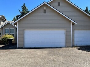 Building Photo - 721 N Myrtle Rd