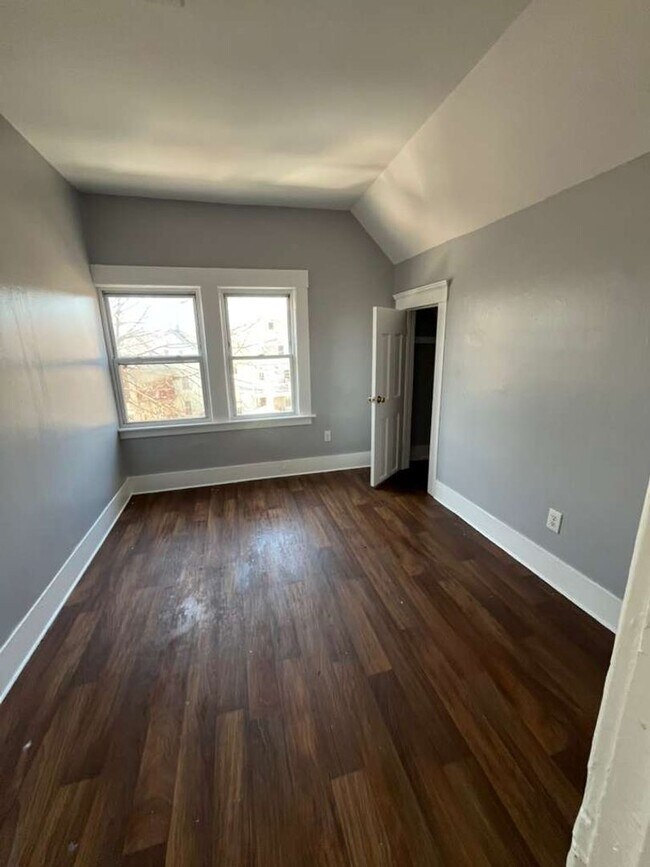 Foto del edificio - 436 Poplar St