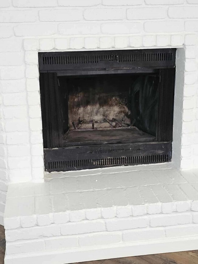 Building Photo - 1618 Wycombe St
