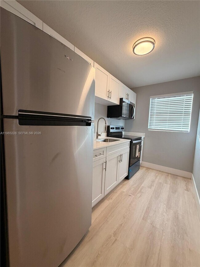 Foto del edificio - 1258 NW 61st St