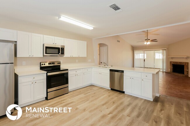 Foto del edificio - 7744 W Yucca St