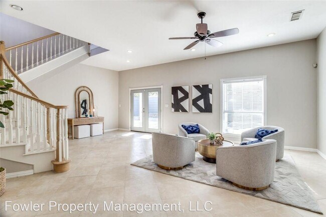 Foto del edificio - 5 br, 4.5 bath House - 3206 Rotan Ln