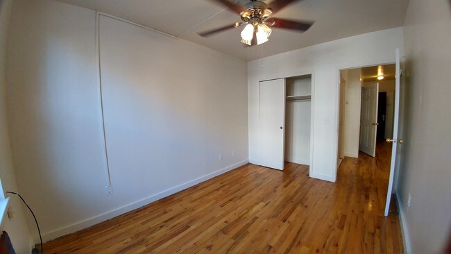 Foto del edificio - 111 16th St