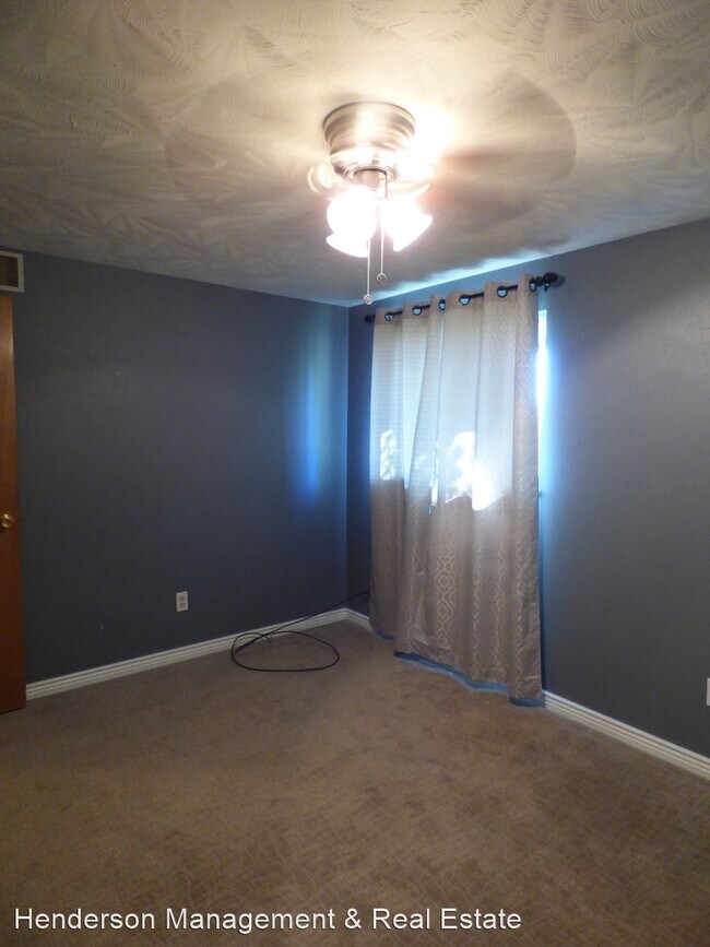 Building Photo - 3 br, 2 bath House - 2336 Fountain Drive