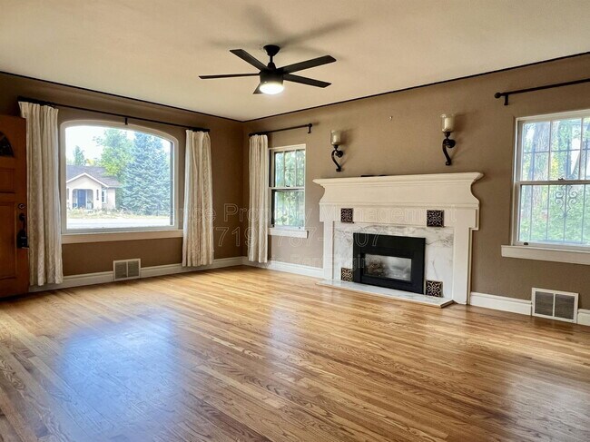 Foto del edificio - 401 Cheyenne Blvd