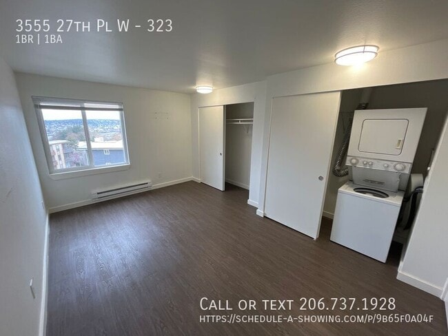 Building Photo - 3555 27th Pl W