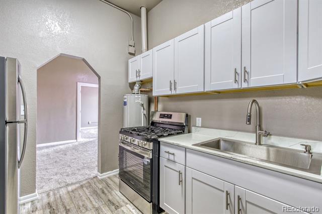 Foto del edificio - 5630 Webster St