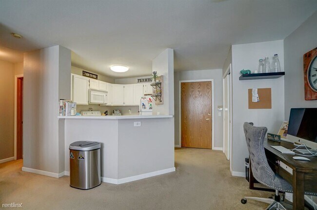 Foto del edificio - 1625 Kings Mill Way