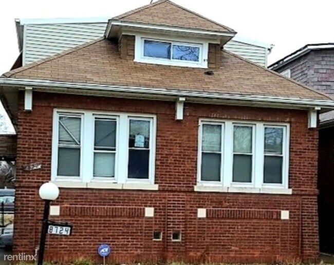 Building Photo - 5 br, 3 bath House - 8724 S Essex Ave