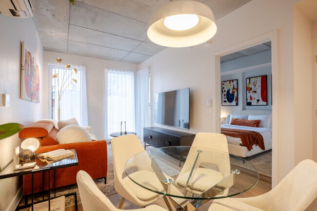 Photo du bâtiment - 450 Rue Saint-François-Xavier-SI ID1602291P
