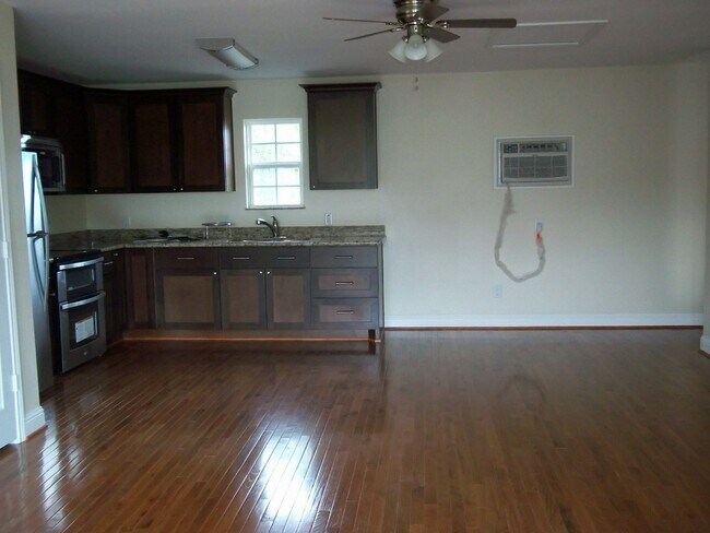 Foto del edificio - 401 Willard St