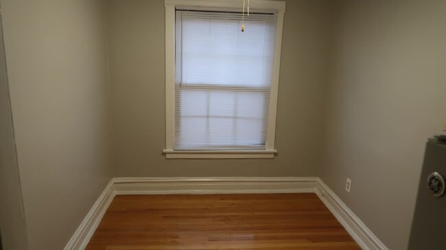 Foto del edificio - 2617 W Gunnison St