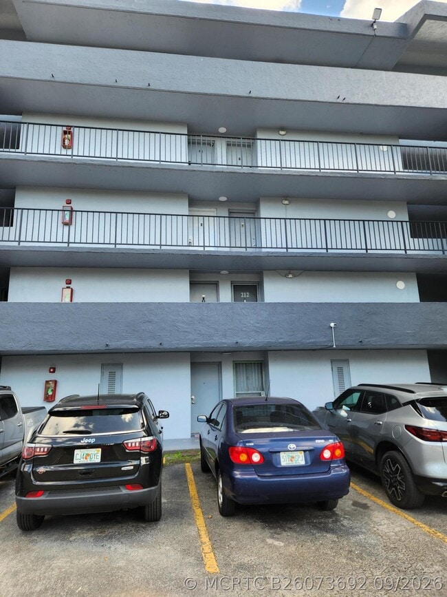 Building Photo - 8801 W Flagler St