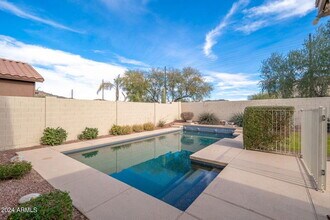 Building Photo - 26515 N 67th Dr