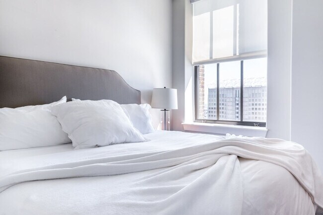 Foto del edificio - 10 Light St