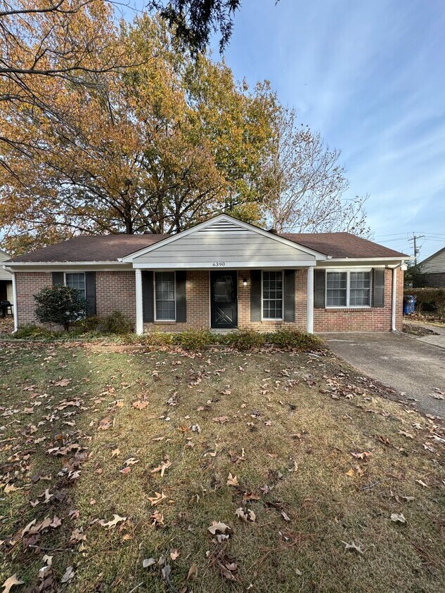 Primary Photo - Renovated 3 Bedroom 1 Bath Home for Rent!