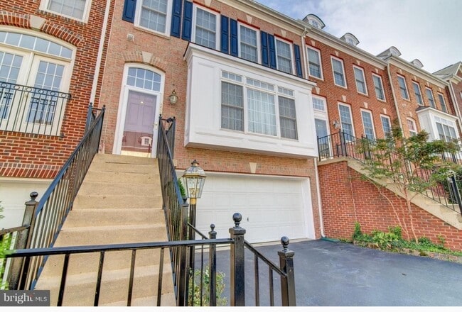 Building Photo - 3347 Wilton Crest Ct