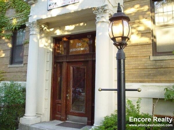 Building Photo - 56 Queensberry St