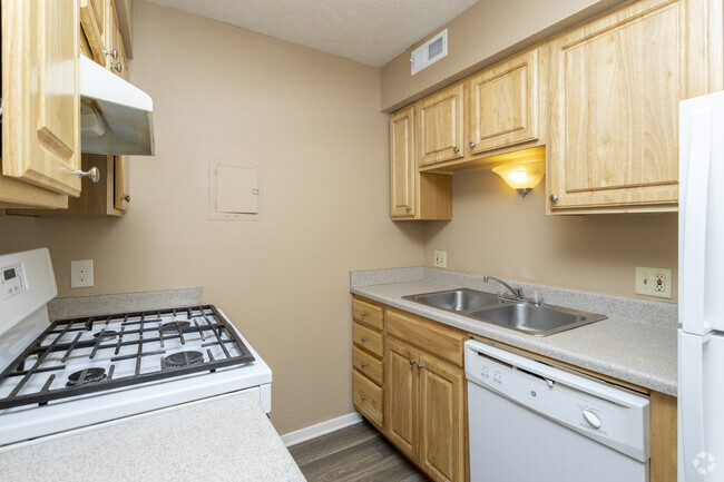 2HAB, 1BA - 893SF - Sunset Ridge Apartment Homes