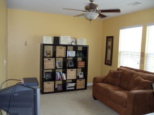 Foto del edificio - 849 Bramble Way